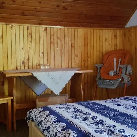 Habitación en casa particular Kamila